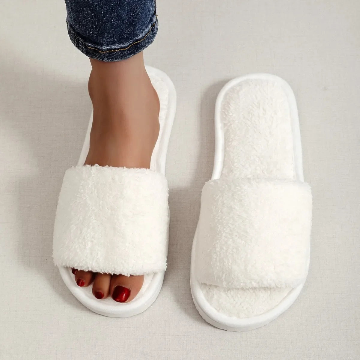 2025 House Slippers Women Four Seasons New Open Toe Fur Warm Plush Comfortable Lightweight Flat Home Shoes comfortable slippers