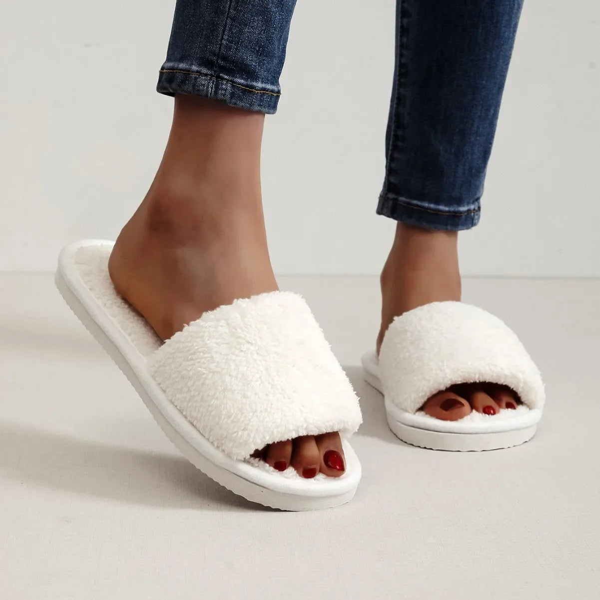 2025 House Slippers Women Four Seasons New Open Toe Fur Warm Plush Comfortable Lightweight Flat Home Shoes comfortable slippers