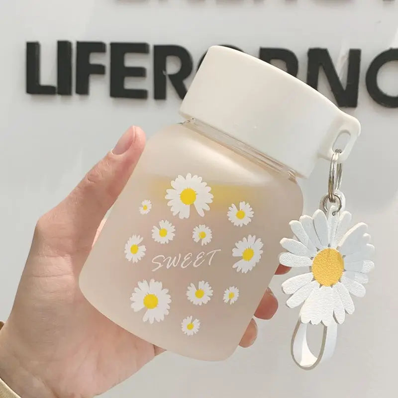 350ml Cute Daisy Flower Glass Water Bottle Portable Girl Frosted Mini Drinking Bottles Milk Juice Bottle Outdoor Travel Tumbler